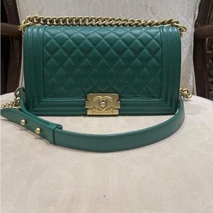 Chanel leboy
